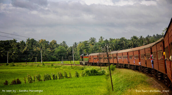 train-from-kandy-to-ella-sri-lanka