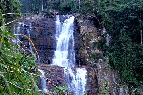 waterfalls-ramboda-falls