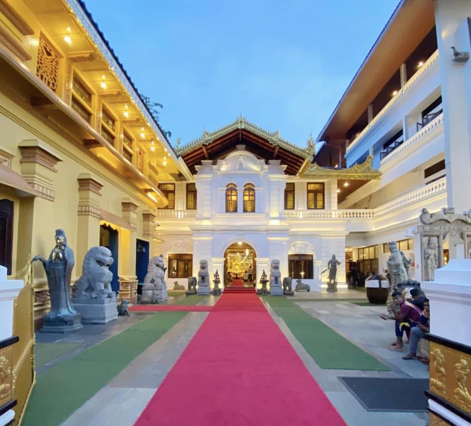 Gangaramaya Temple Ticket Price